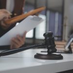 Adquisición de inmueble en subasta judicial y cargas